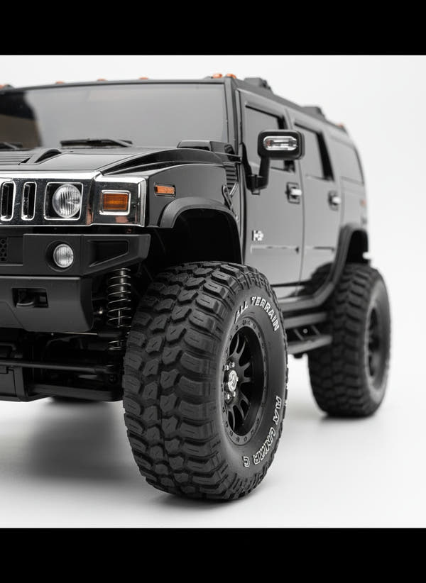 VoltRacer Titan 16 – 1:16 Scale 4WD RC Military Truck Off-Road with LED Lights